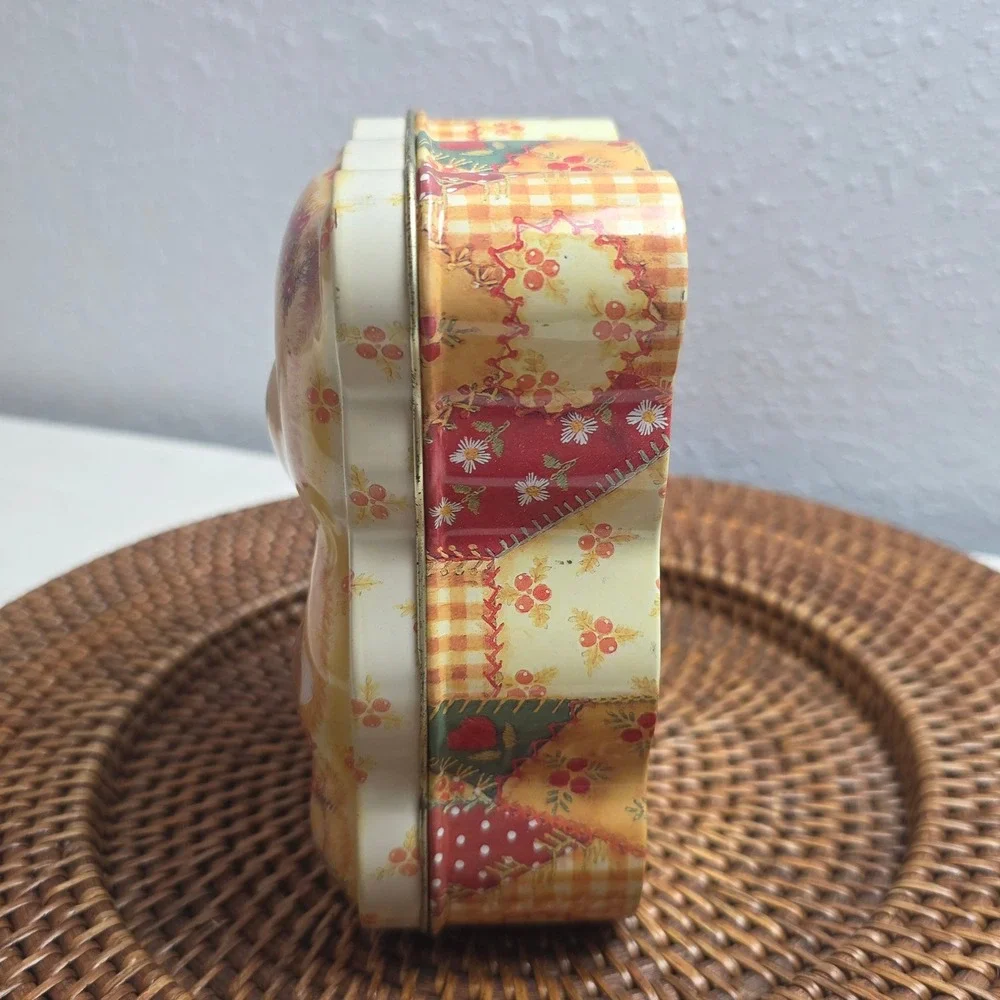 Vintage Christmas Teddy‎ Bear Shaped Tin Box Patchwork Quilt Print With Angel